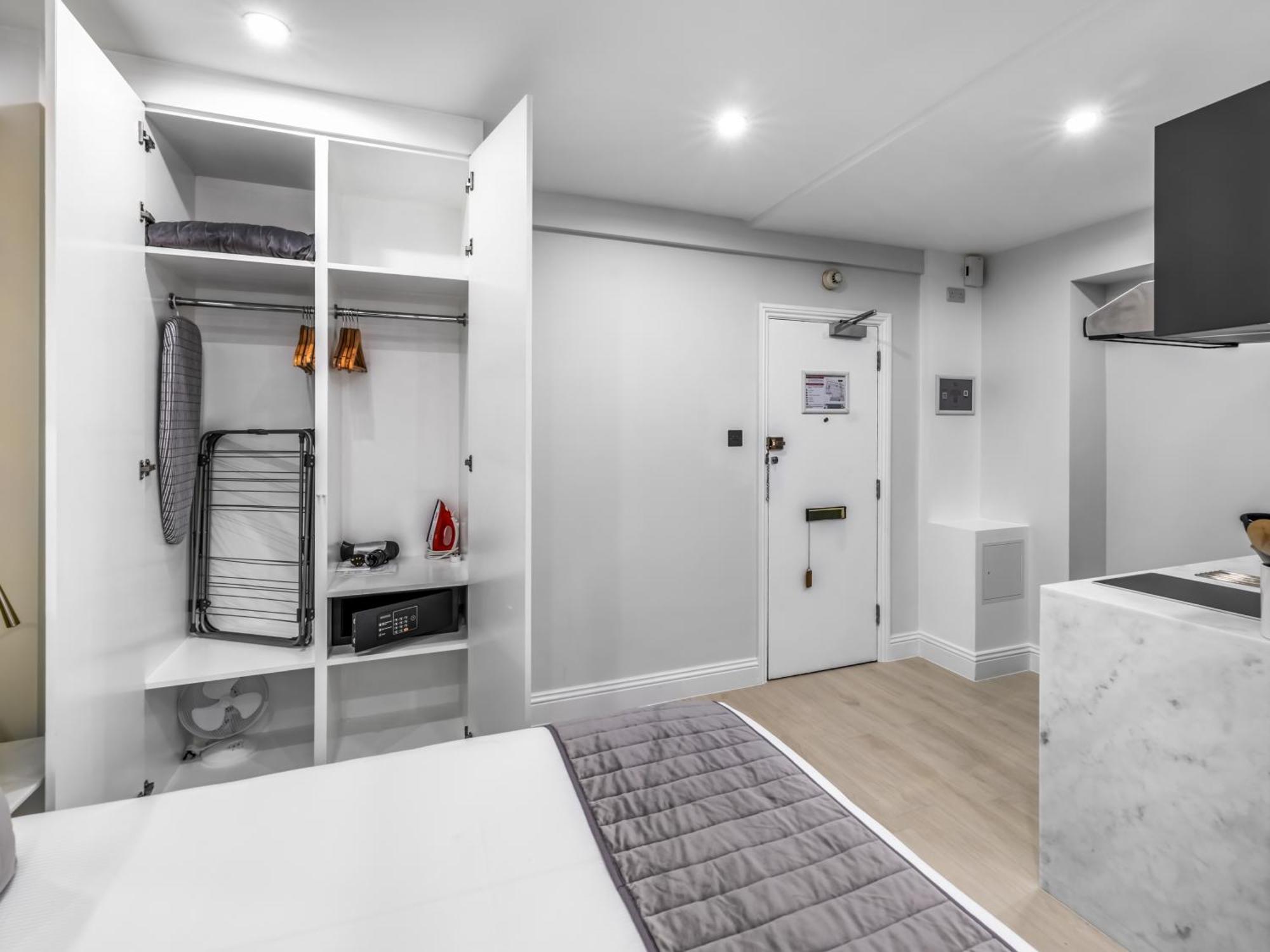 Chelsea Cloisters Serviced Apartments Londýn Exteriér fotografie